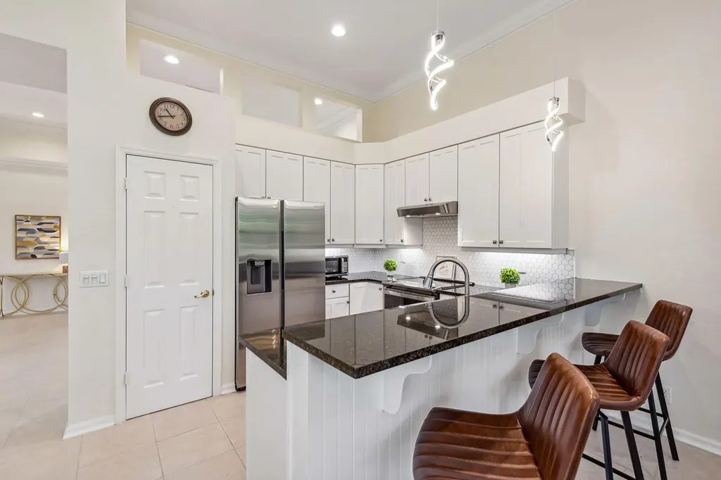 8599 Pepper Tree Way Naples FL 34114