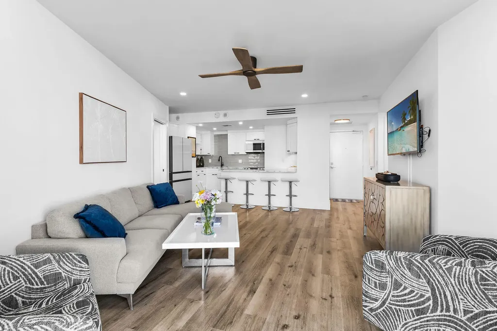 58 N Collier Boulevard Marco Island FL 34145