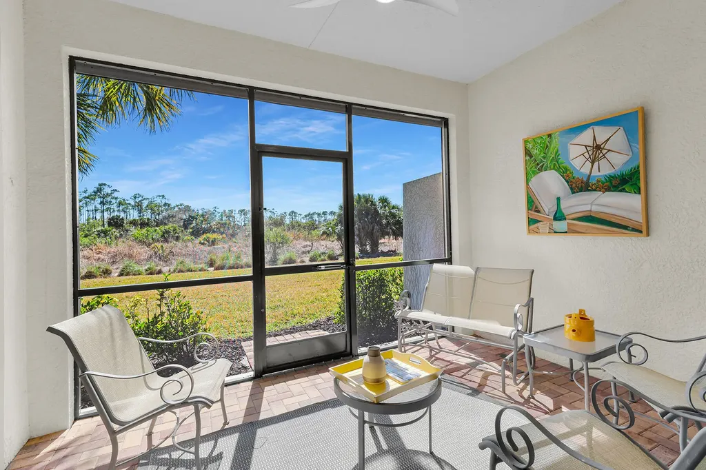 1574 Oceania Drive S Naples FL 34113