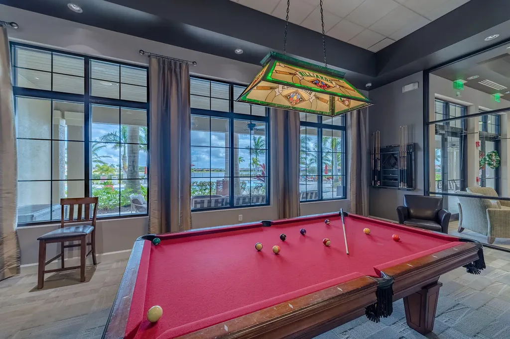 1574 Oceania Drive S Naples FL 34113