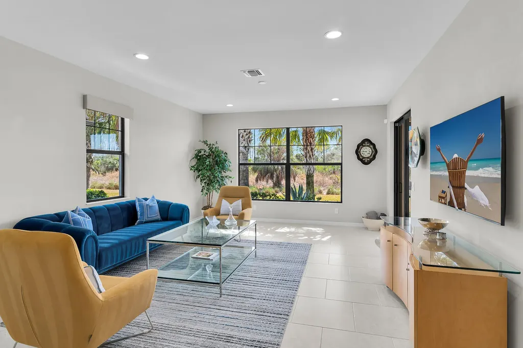 1574 Oceania Drive S Naples FL 34113