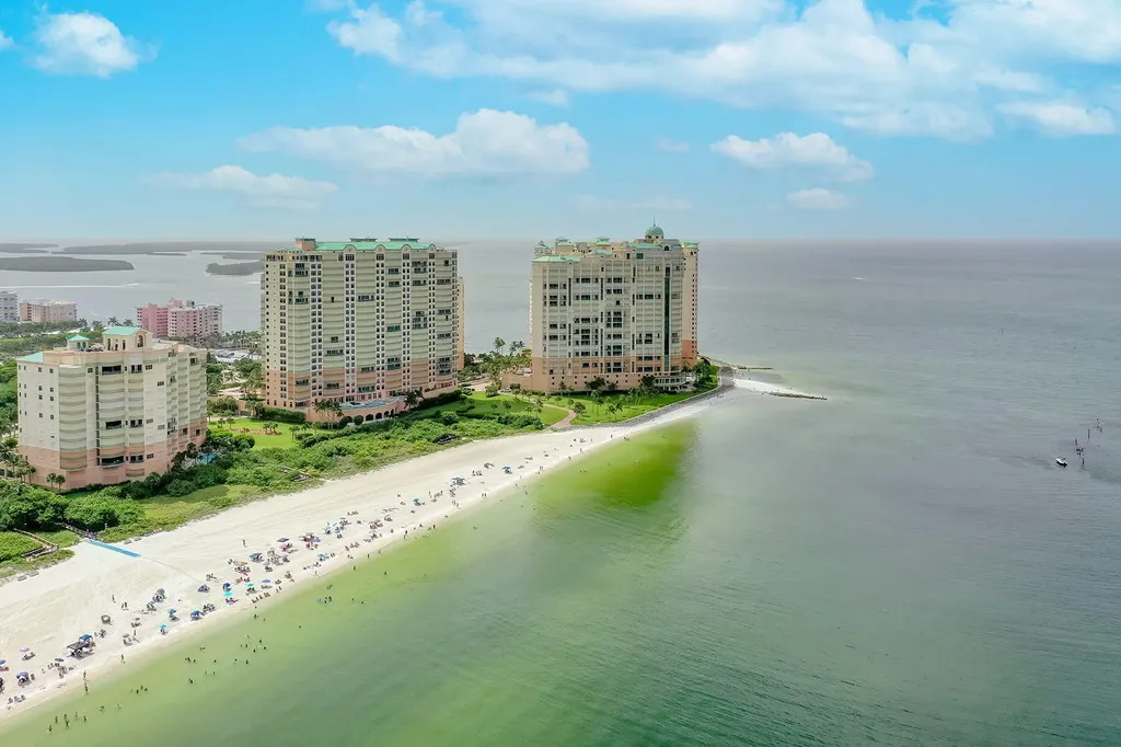 940 Cape Marco Marco Island FL 34145