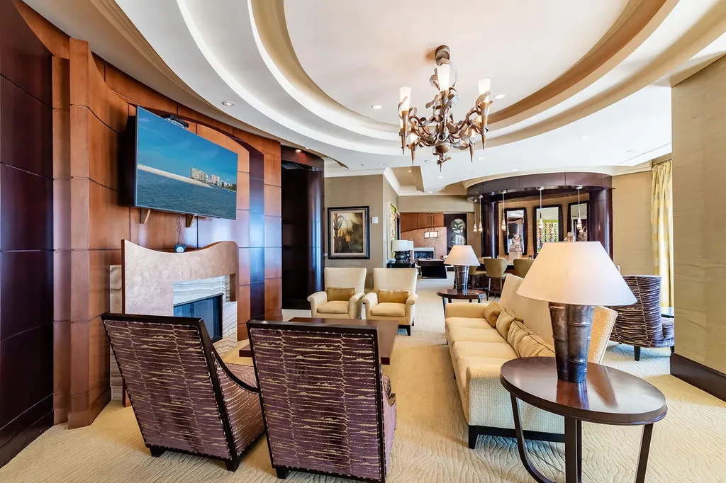 940 Cape Marco Marco Island FL 34145