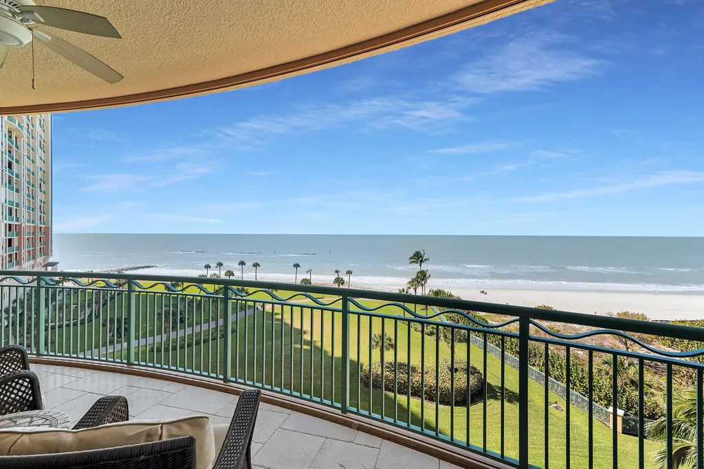 940 Cape Marco Marco Island FL 34145