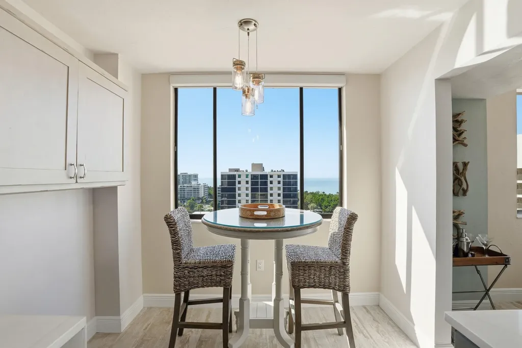 17 Bluebill Avenue Naples FL 34108