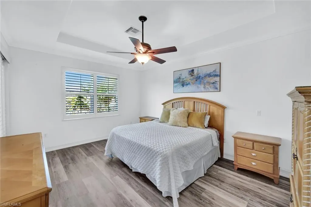 1277 Rialto Way Naples FL 34114