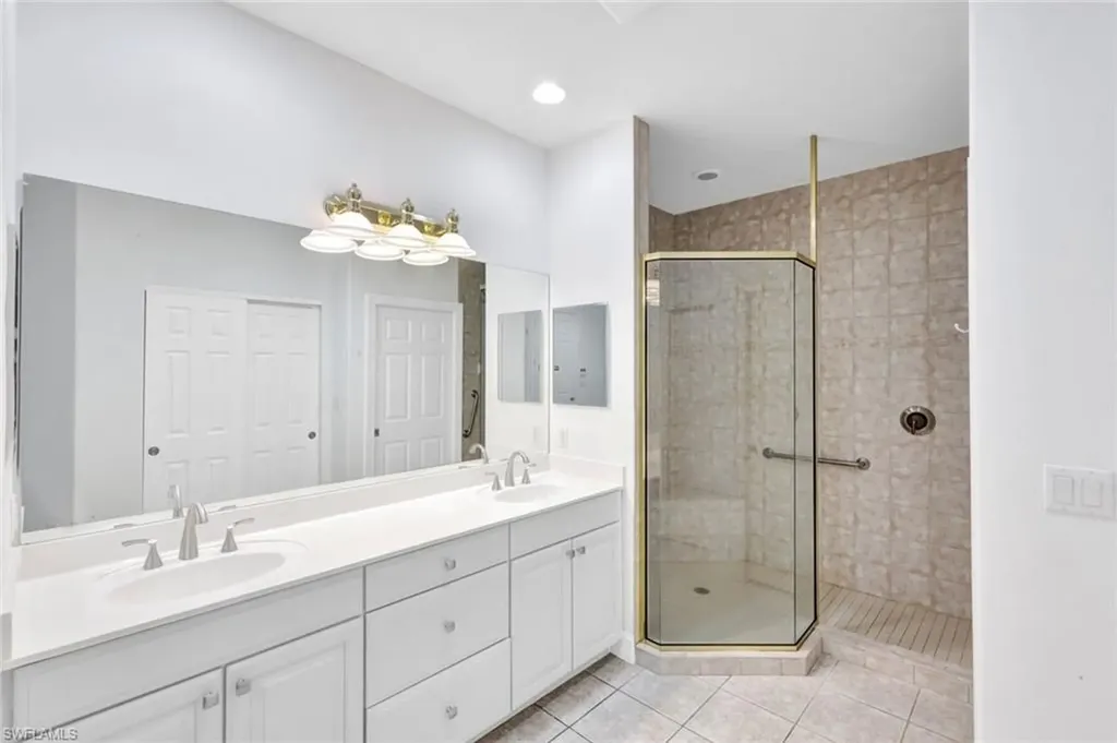 1277 Rialto Way Naples FL 34114