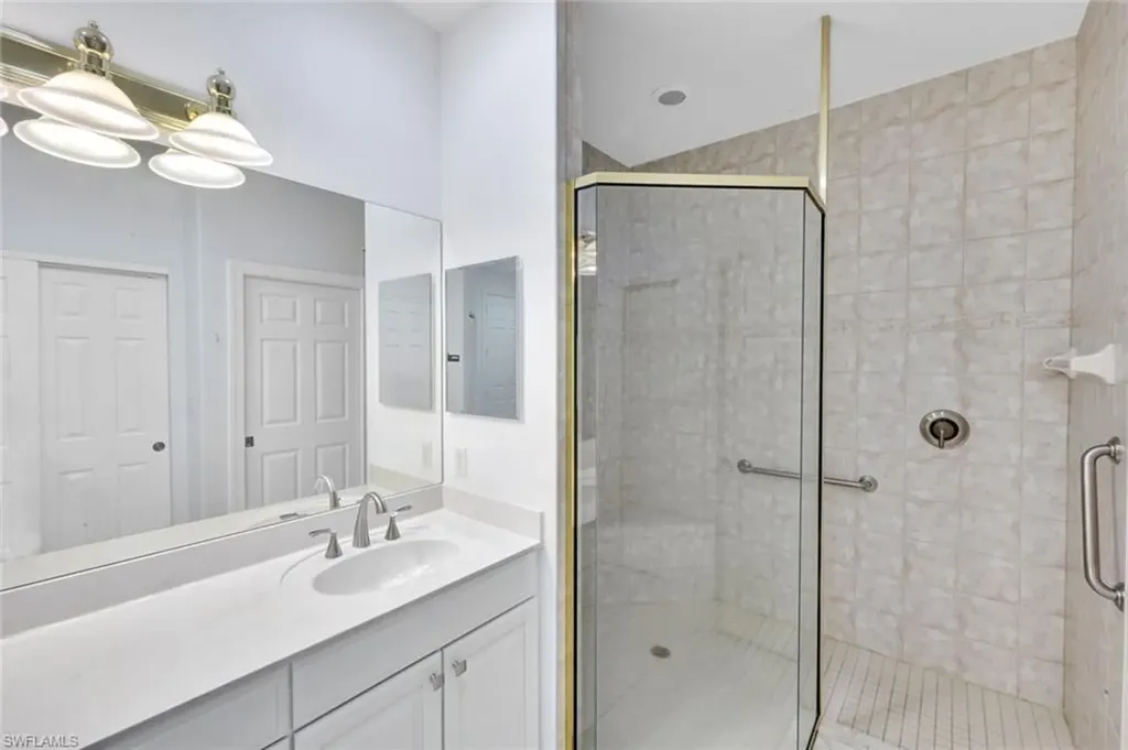 1277 Rialto Way Naples FL 34114