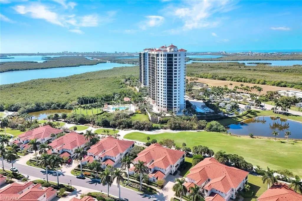 1277 Rialto Way Naples FL 34114