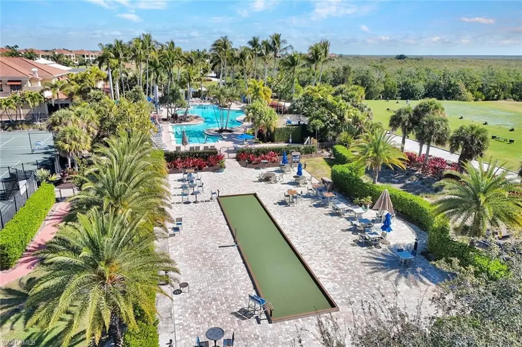 1277 Rialto Way Naples FL 34114