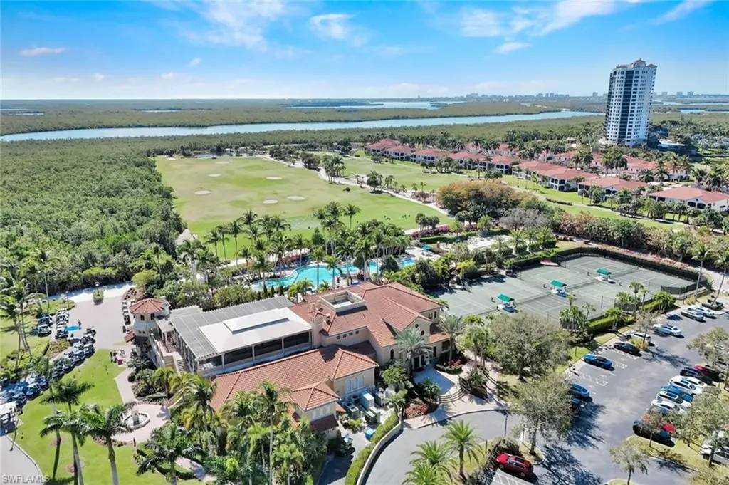 1277 Rialto Way Naples FL 34114