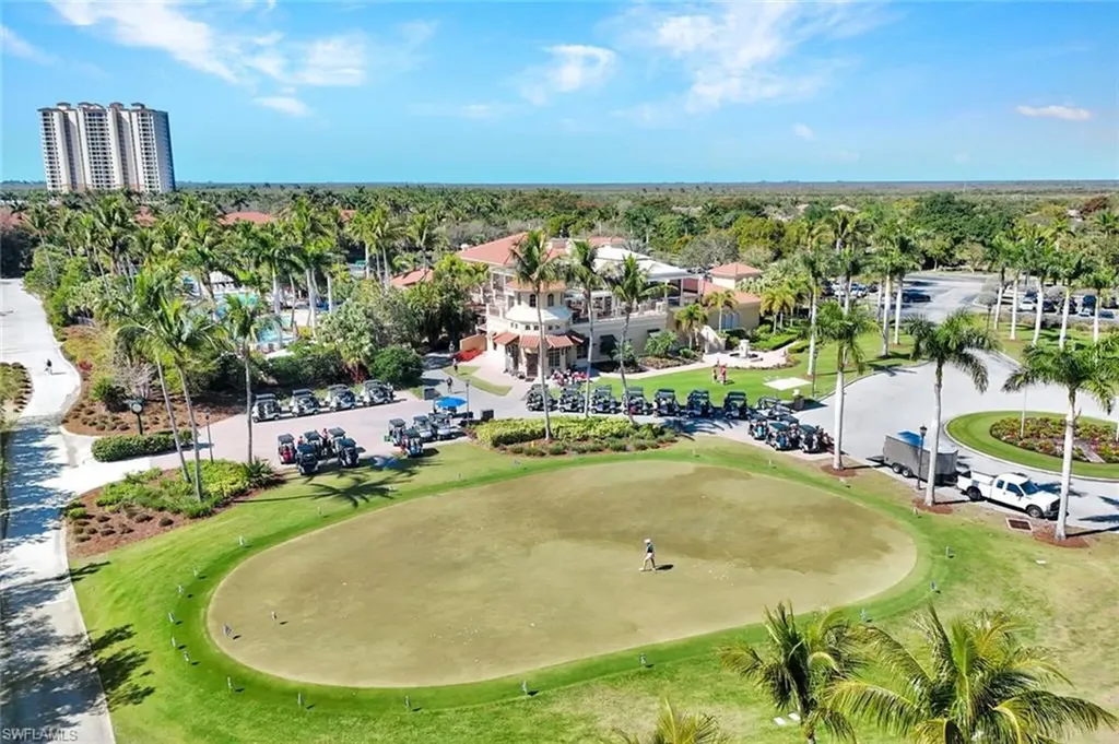 1277 Rialto Way Naples FL 34114