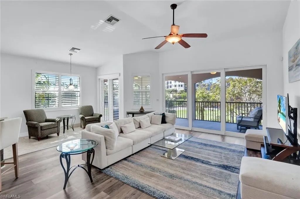 1277 Rialto Way Naples FL 34114