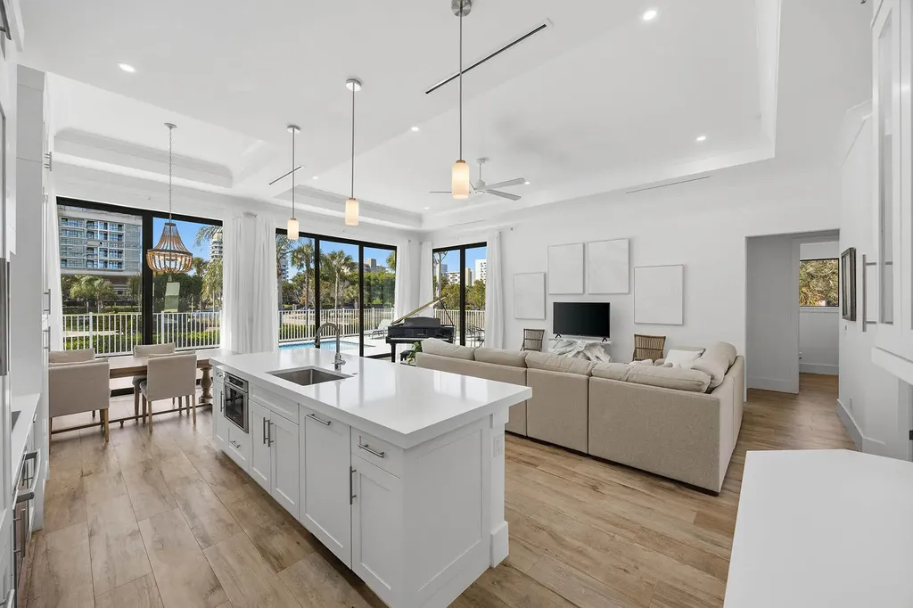 740 Seagrape Drive Marco Island FL 34145