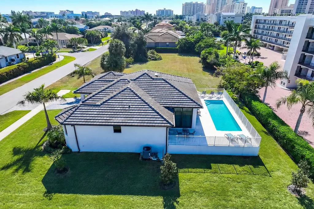 740 Seagrape Drive Marco Island FL 34145