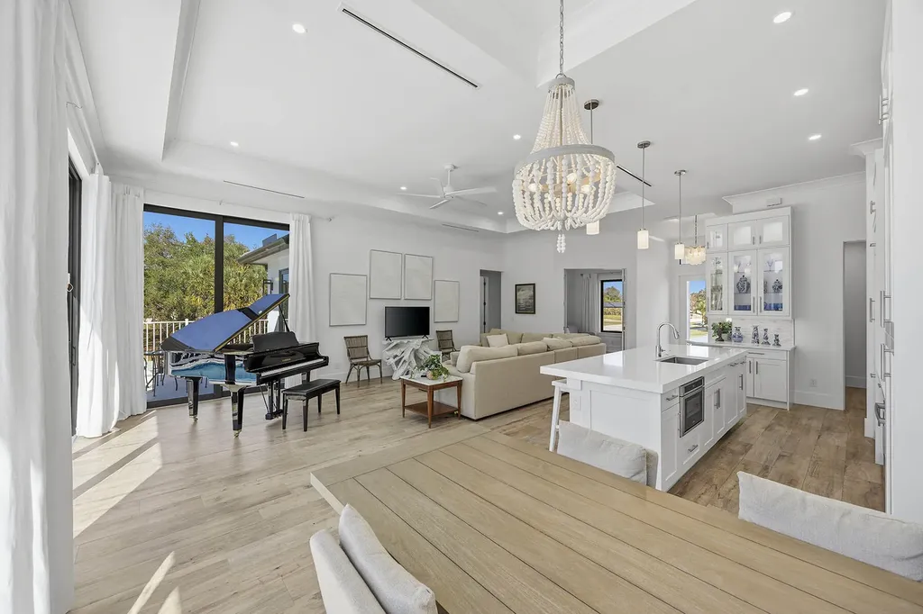 740 Seagrape Drive Marco Island FL 34145