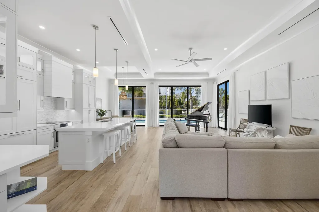 740 Seagrape Drive Marco Island FL 34145