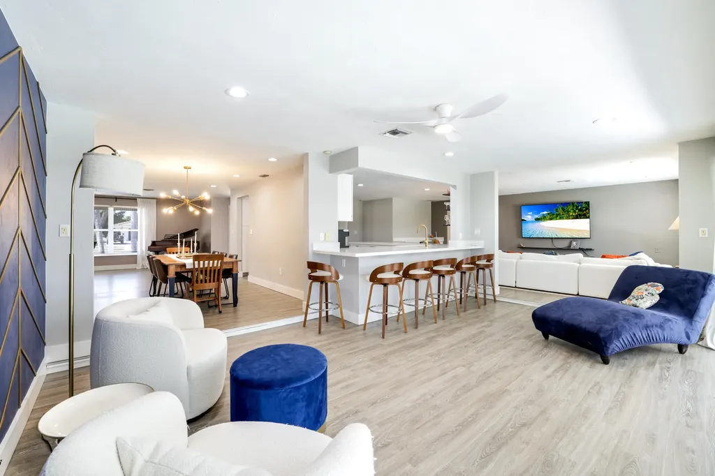 233 Shadowridge Court Marco Island FL 34145