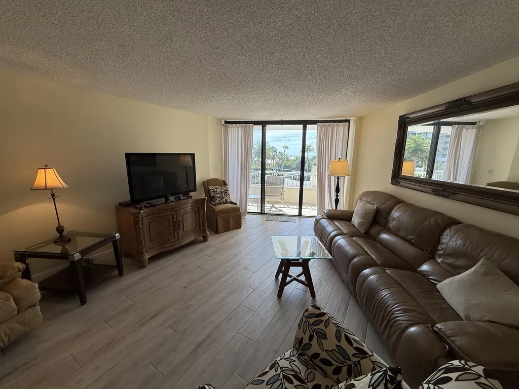 380 Seaview Court Marco Island FL 34145