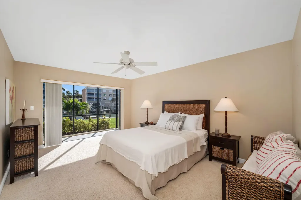 881 Panama Court Marco Island FL 34145