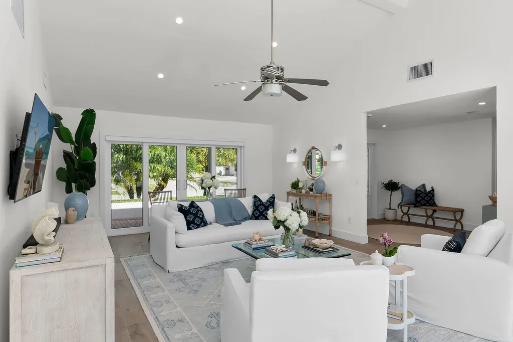 1782 Hummingbird Court Marco Island FL 34145