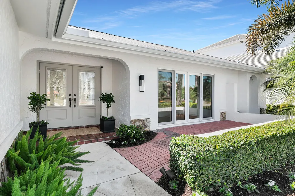 1782 Hummingbird Court Marco Island FL 34145