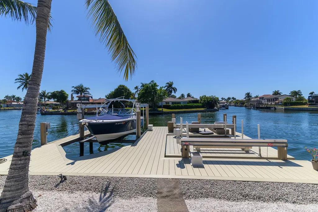 1782 Hummingbird Court Marco Island FL 34145