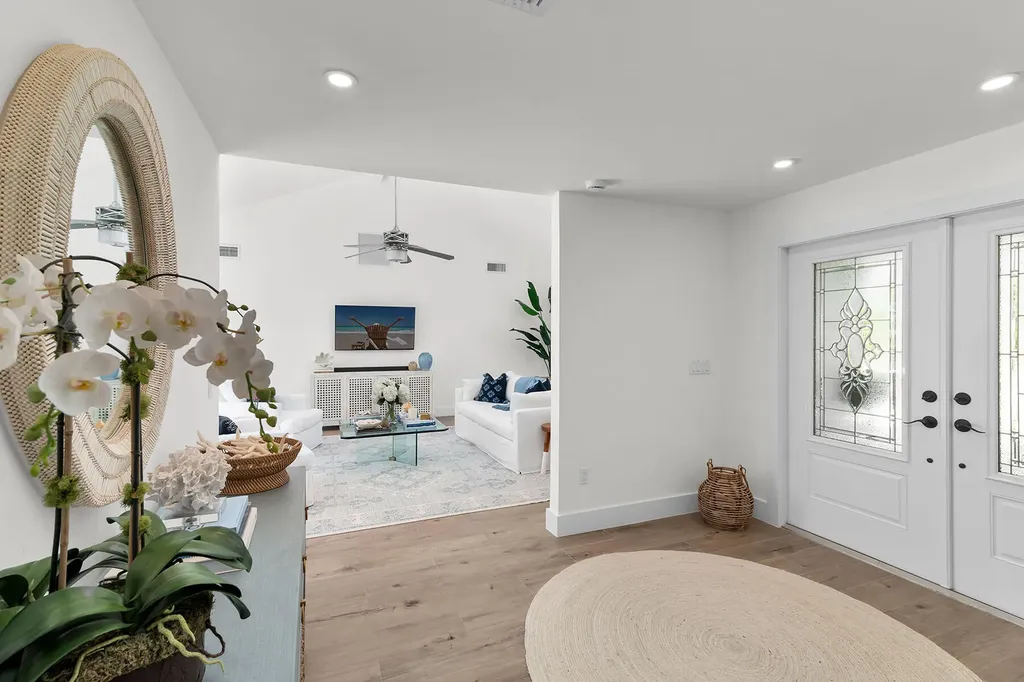 1782 Hummingbird Court Marco Island FL 34145