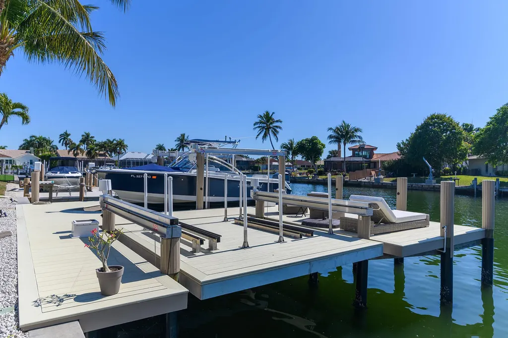 1782 Hummingbird Court Marco Island FL 34145