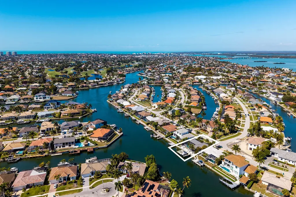 1782 Hummingbird Court Marco Island FL 34145