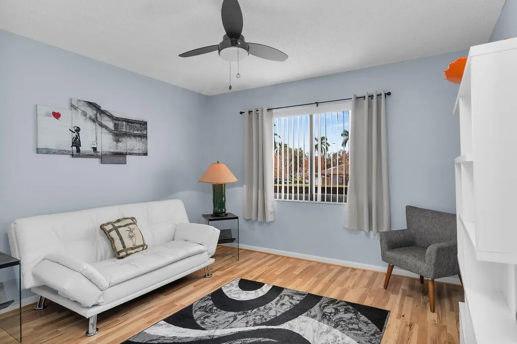 85 Saint Andrews Boulevard Naples FL 34113