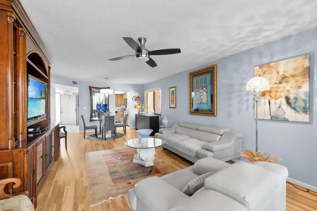 85 Saint Andrews Boulevard Naples FL 34113