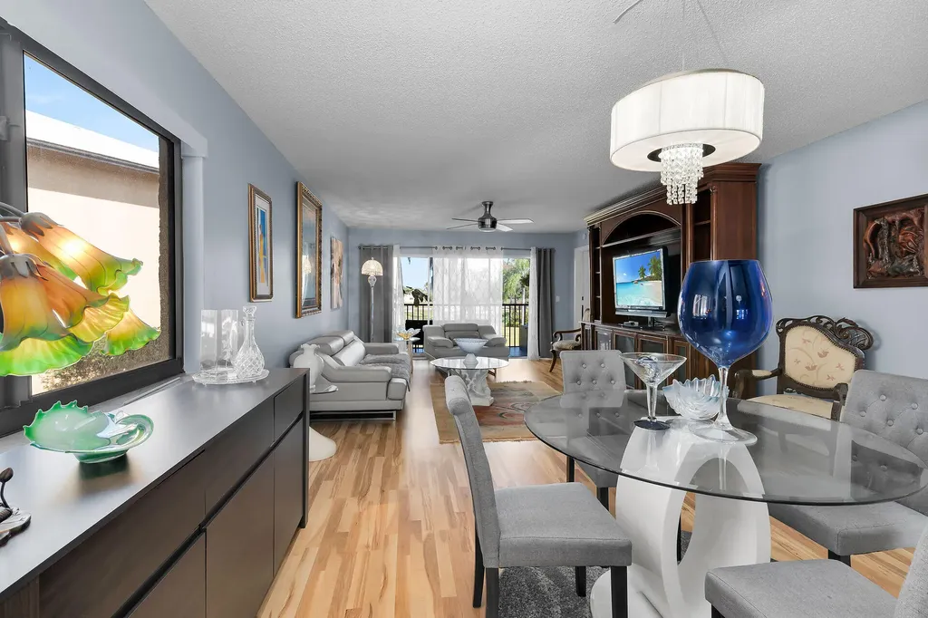 85 Saint Andrews Boulevard Naples FL 34113