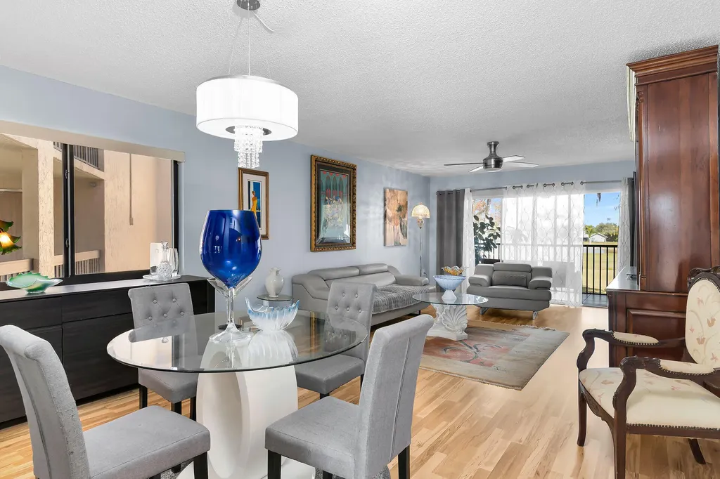 85 Saint Andrews Boulevard Naples FL 34113