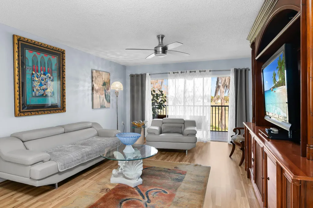 85 Saint Andrews Boulevard Naples FL 34113