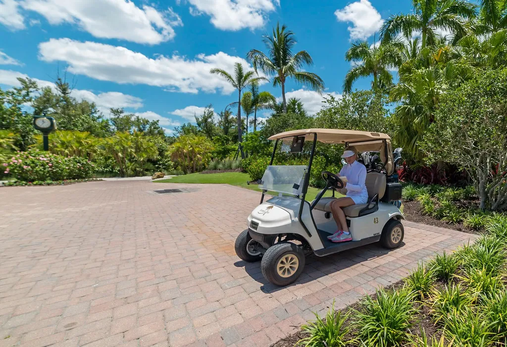 1269 Rialto Way Naples FL 34114