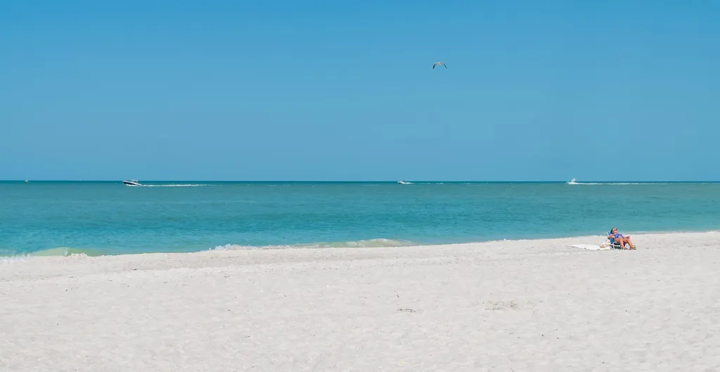 1269 Rialto Way Naples FL 34114