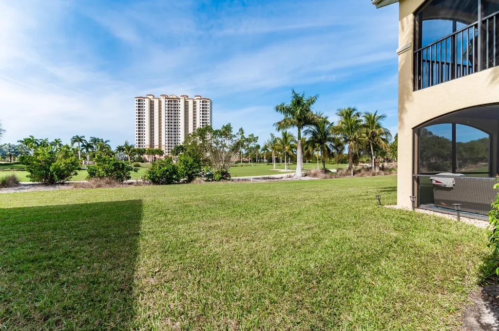 1269 Rialto Way Naples FL 34114