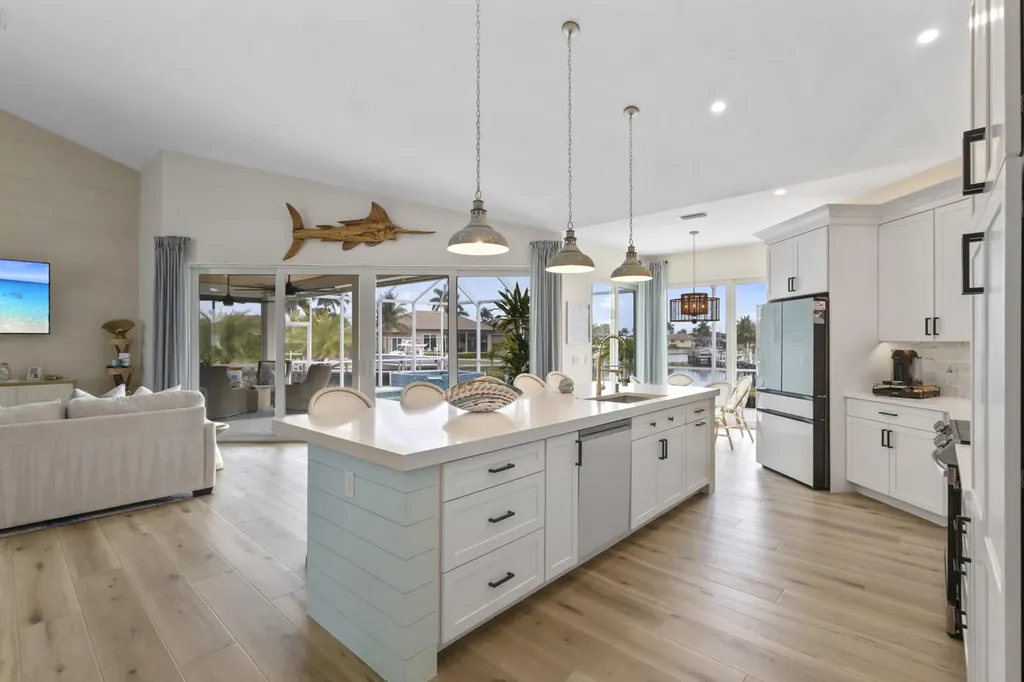 829 Wintergreen Court Marco Island FL 34145