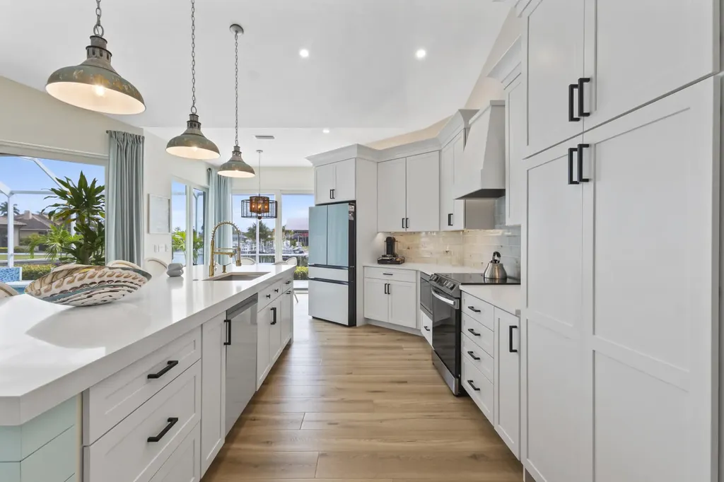 829 Wintergreen Court Marco Island FL 34145