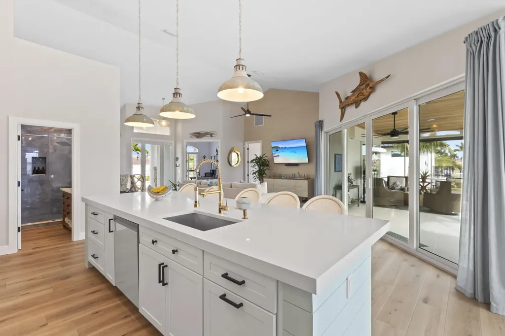 829 Wintergreen Court Marco Island FL 34145