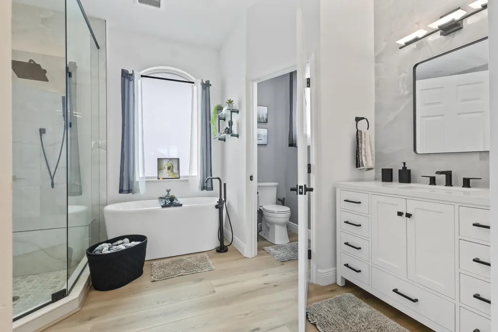 829 Wintergreen Court Marco Island FL 34145