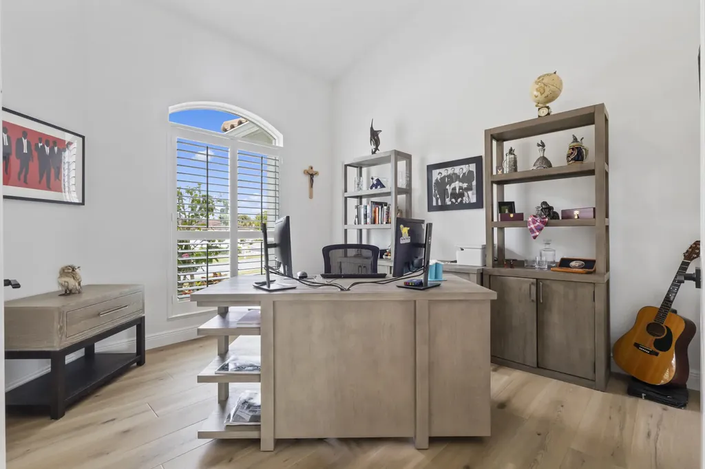 829 Wintergreen Court Marco Island FL 34145