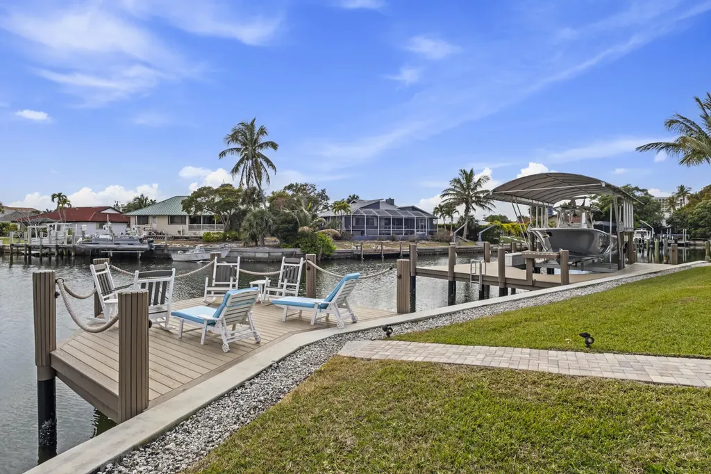 829 Wintergreen Court Marco Island FL 34145