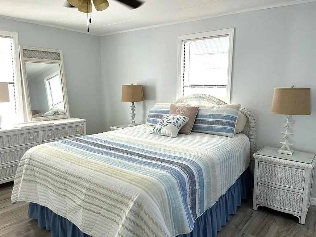 112 Cardinal Court Everglades City FL 34139