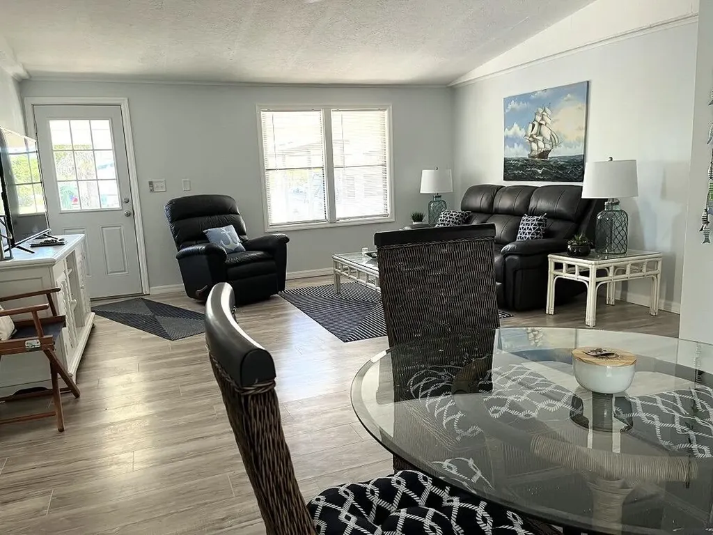 112 Cardinal Court Everglades City FL 34139