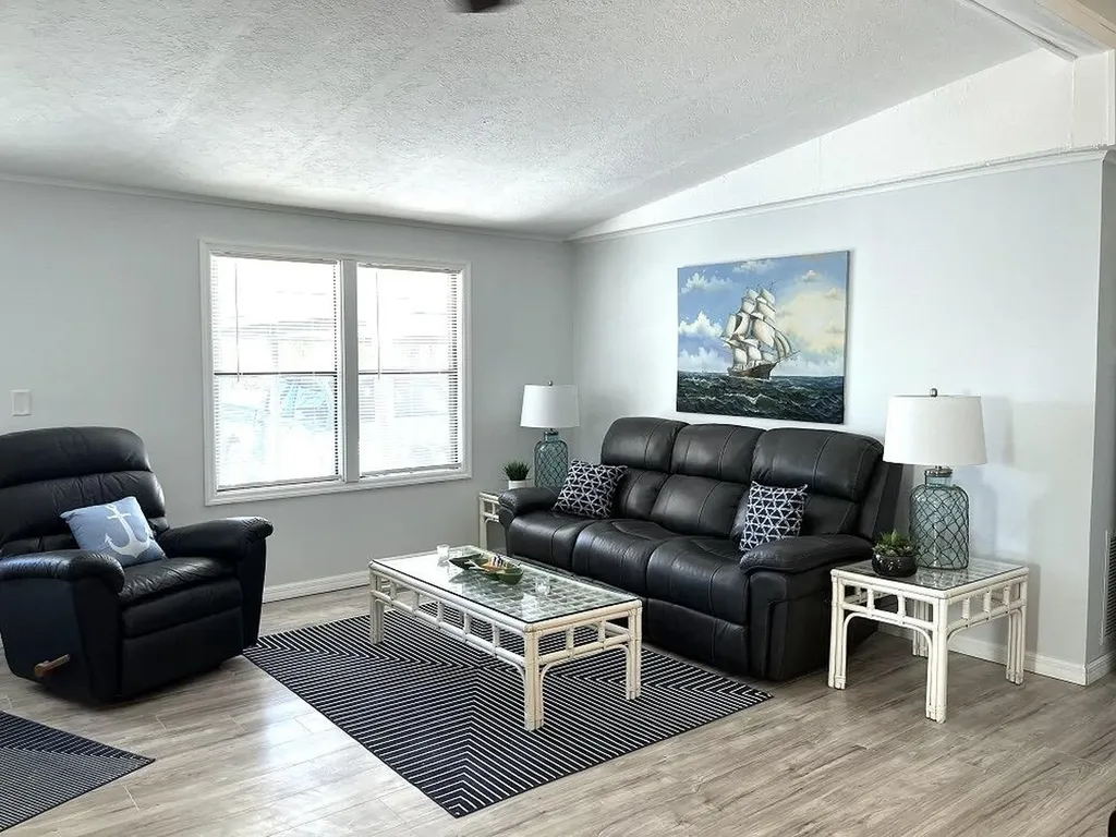 112 Cardinal Court Everglades City FL 34139