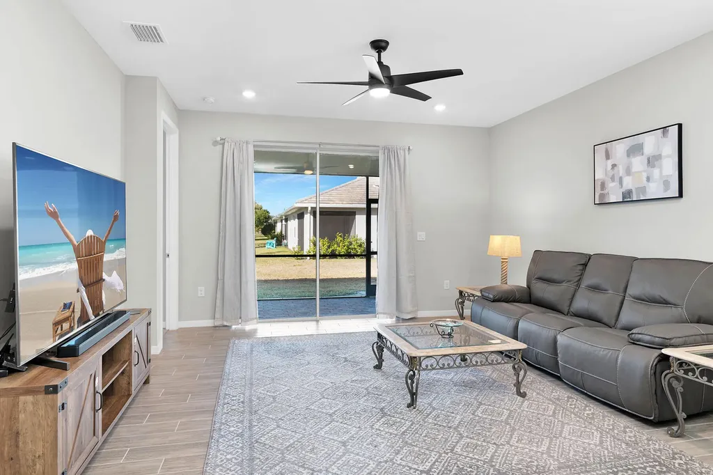 1265 Enbrook Loop Naples FL 34114