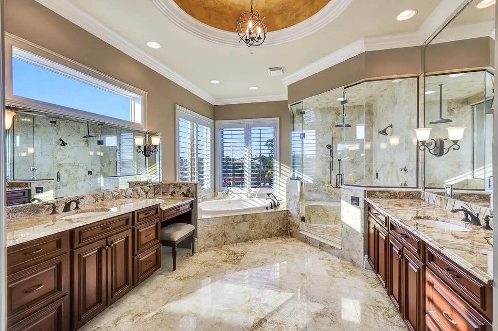 4806 Regal Drive Bonita Springs FL 34134