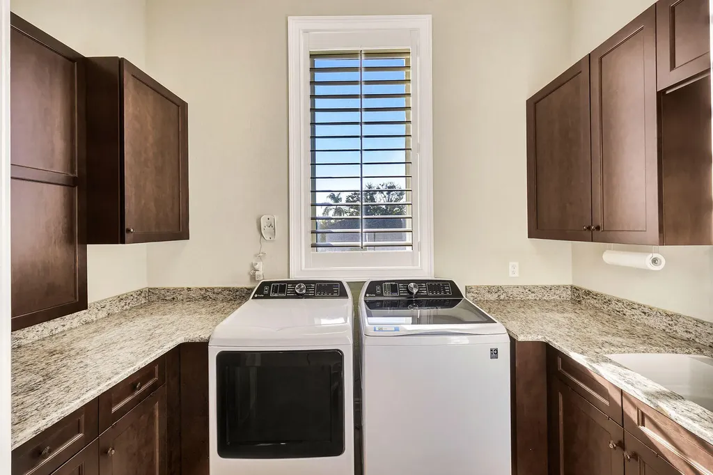 4806 Regal Drive Bonita Springs FL 34134